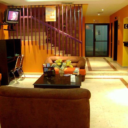 Hotel Le-Gar Монтеррей Экстерьер фото