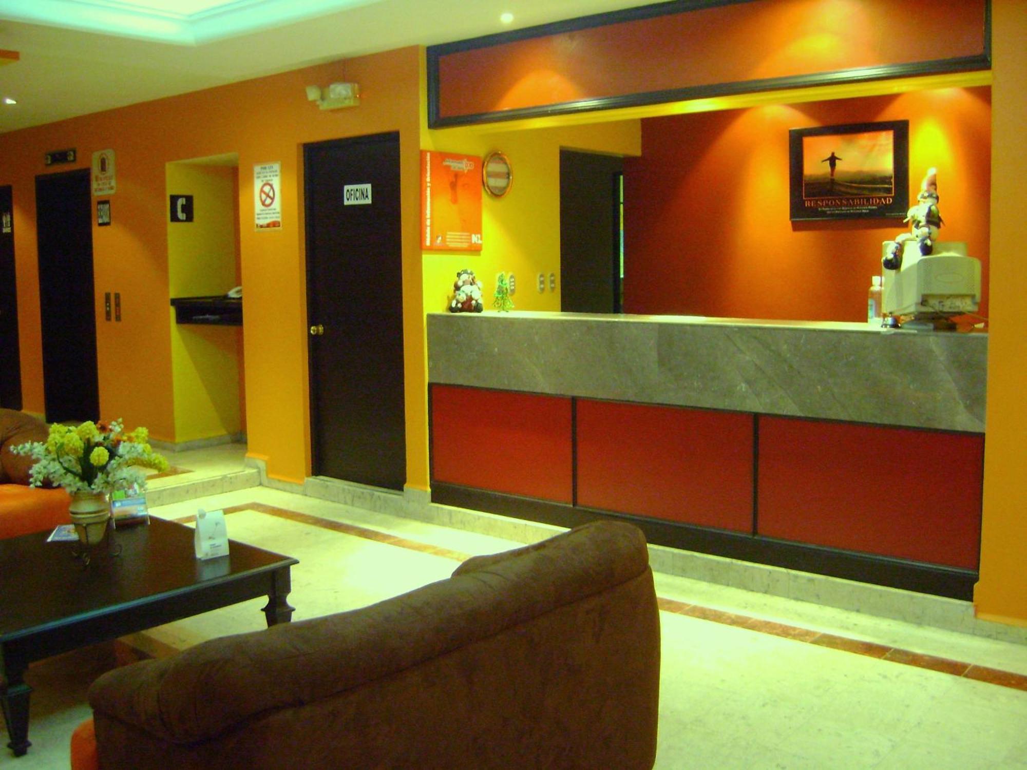 Hotel Le-Gar Монтеррей Экстерьер фото